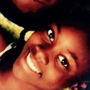 Meet your Posher, Nadia